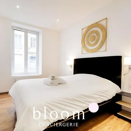 Pepiniere : F2 Neuf Apartment *
